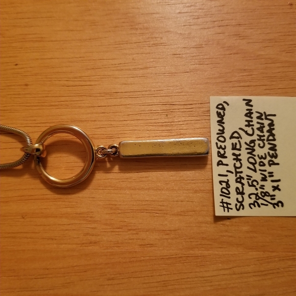 ✅#1021 Preowned RARE Gold Tone Metal 32.5" Necklace - Picture 16 of 16